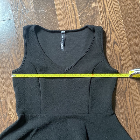 Design Lab Peplum Top - Picture 5 of 5